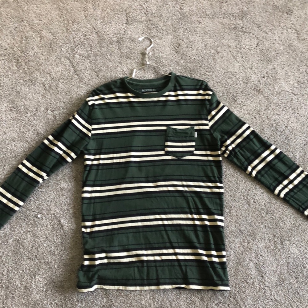 Active striped long sleeve tee